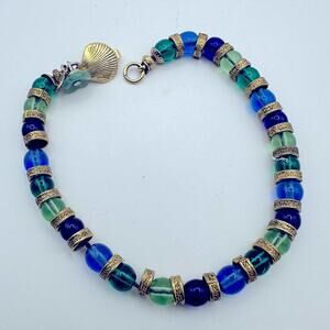 Dexter Wilson glass bead bracelet stamped gold tone beaded green blue retro